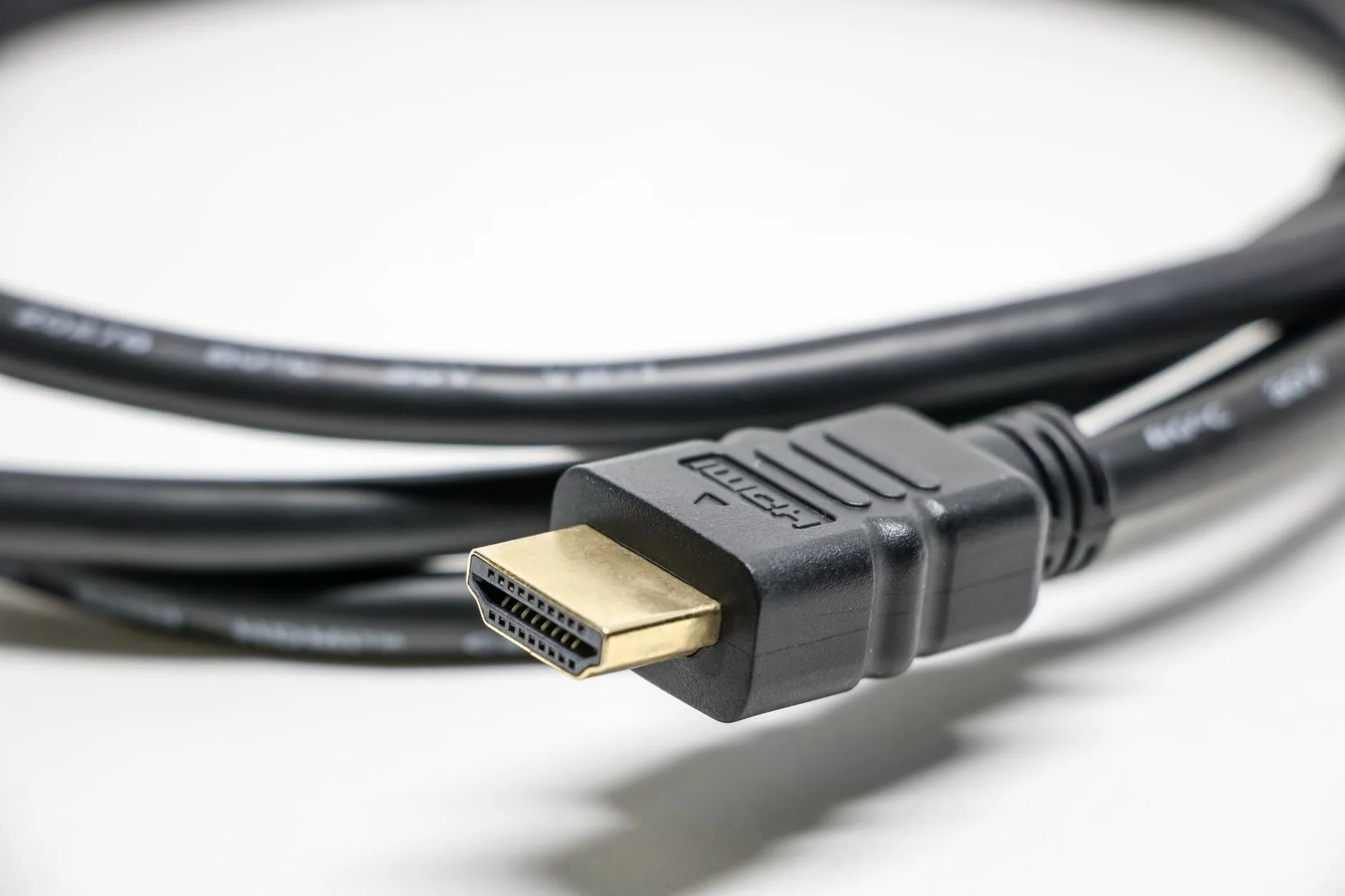 光电产品技术选型指南：办公楼照明设备匹配与能效优化