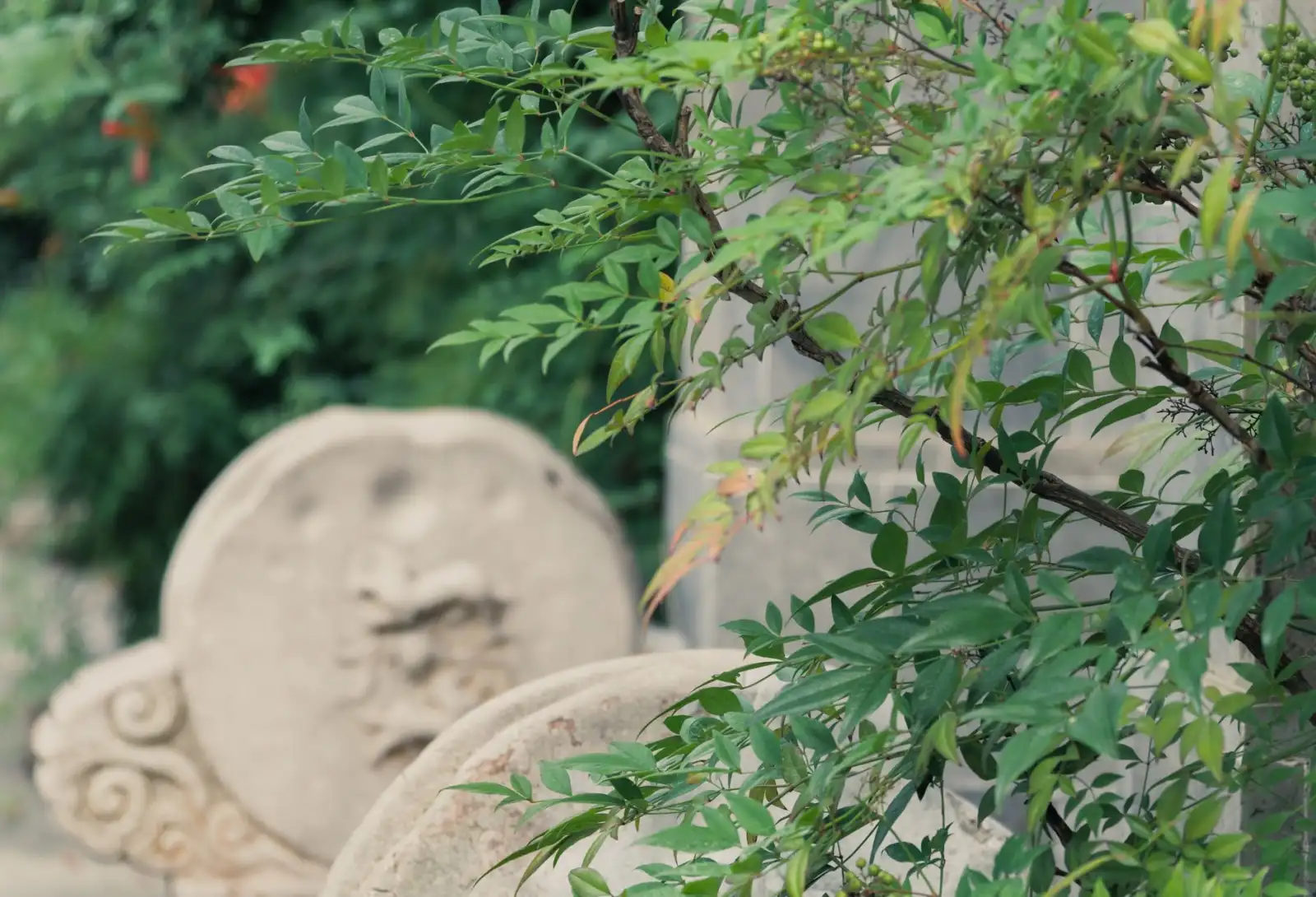 LED照明节能方案在工厂车间改造中的设计要点与效益分析